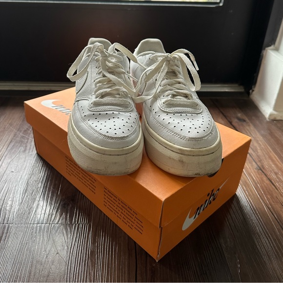 Nike platform sneakers - Picture 4 of 5